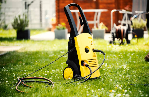 Best Driveway Pressure Washing  in Hicksville, OH